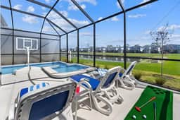 VOR4703HW: 6 Bed, Marine Magic, Gaming Loft - Image 2