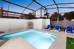 VOR4718HW: 4 Bed, Safari, Pool - Image 2