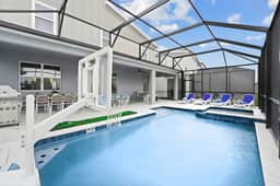 VOR5439CD: 9 Bed, Marine Magic, Gamer's Paradise, Theater - Image 2