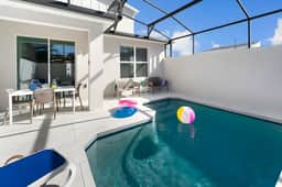 VOR5457AA: 5 Bed, Dollhouse, Pool - Image 2