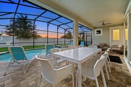 1584NP - 9 Bed - Enchanted Estate - SR023V - Image 2