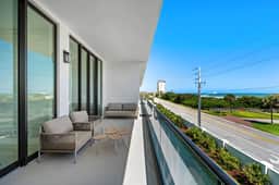 HI3051HL304: 3 bed, ocean breeze - Image 3