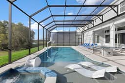 1676OB - 11 Bed - Stunning Speakeasy - ST034 - Image 2