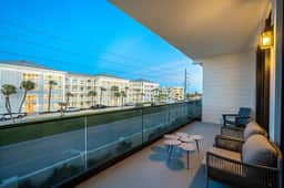 HI3051HL302: 3 bed, ocean breeze - Image 4