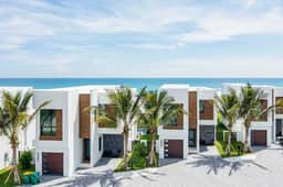 HI3057HA: 4 bed, Ocean Villa, Beachfront - Image 4