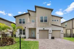 HI325SD: 6 bed, Pirate, Karaoke - Image 5
