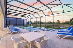 1704OB - 11 Bed - Luxury League - ST041 - Image 4