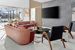 VOR4572TD: 6 Bed, Gamer's Paradise, Gaming Loft - Image 3