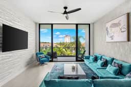 HI3031HL202: 3 bed, ocean breeze - Image 3