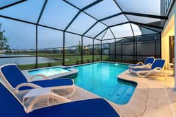 VOR4560TD: 7 Bed, Superhero City, Toy Box, Gaming Nook - Image 2