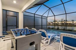 VOR4608TD: 7 Bed, Bricktopia, Petting Zoo, Gaming Nook - Image 2