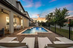 HI365SD: 6 bed, Pirate, Casino - Image 2