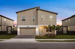 HI340SD: 5 bed, Storybook Village, Karaoke - Image 2
