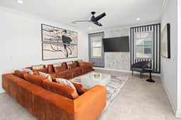 HI340SD: 5 bed, Storybook Village, Karaoke - Image 3