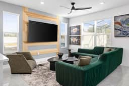 VOR4551TD: 5 Bed, Candy Land, Pool - Image 3