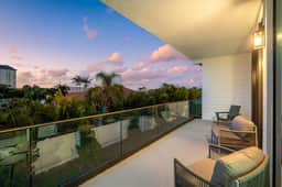 HI3031HL204: 3 bed, ocean breeze - Image 2