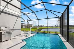 VOR4759HW: 6 Bed, Marine Magic, Gaming Loft - Image 5