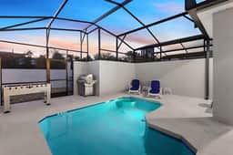 VOR5304AA: 5 Bed, Candy, Pool - Image 5