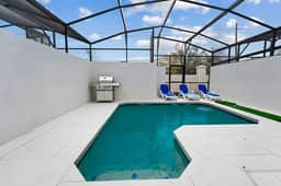 VOR5432AA: 4 Bed, Dragon's Den, Pool - Image 2