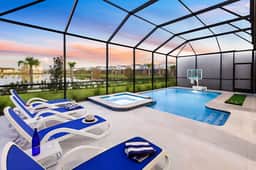 VOR5427CD: 6 Bed, Gamer's Paradise, Theater - Image 2