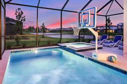 VOR4719HW: 6 Bed, Marine Magic, Gaming Loft - Image 2