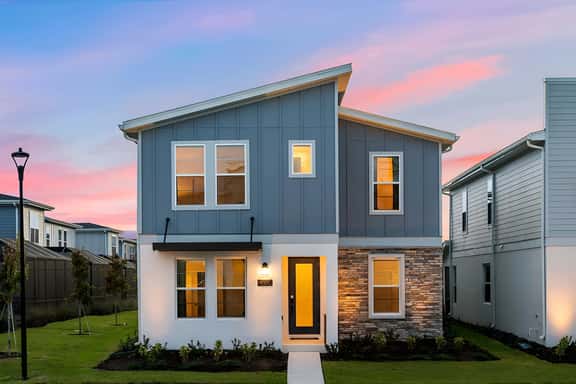 VOR4680TD: 7 Bed, Superhero City, Toy Box, Gaming Nook - Image 1