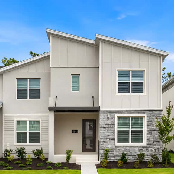 VOR4545TD: 5 Bed, Game On, Pool - Image 1
