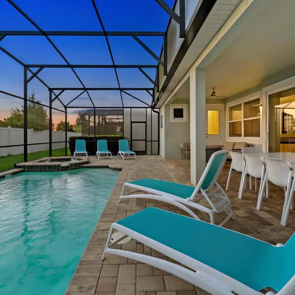 1600NP - 8 Bed - Memories Mansion - SR019V - Image 1
