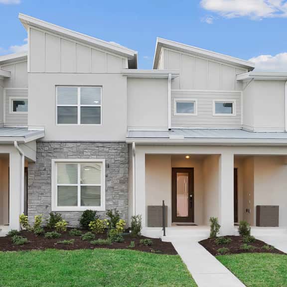 VOR4557TD: 4 Bed, Dragon's Den, Pool - Image 1