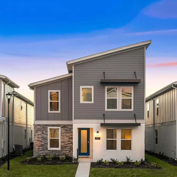 VOR4656TD: 7 Bed, Bricktopia, Petting Zoo, Gaming Nook - Image 1