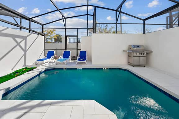 VOR5462AA: 4 Bed, Imagination Lab, Pool - Image 2