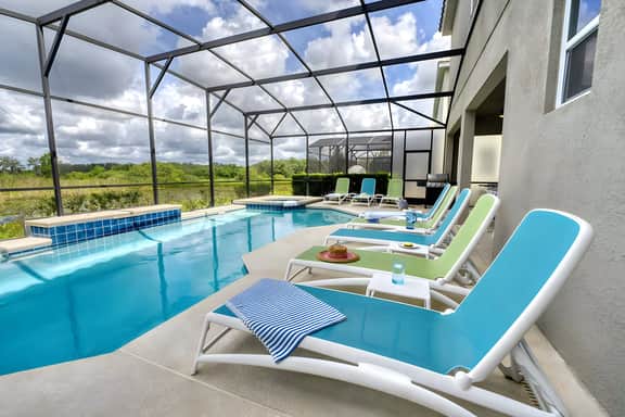6062BO - 10 Bed - Chic Chateau - ST010V - Image 2