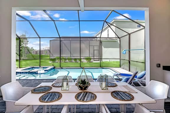 2005OC - 6 Bed - Palatial Planet - ST091 - Image 5