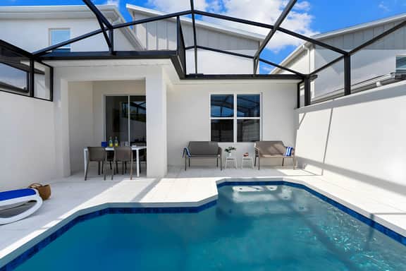 VOR5458CD: 5 Bed, Imagination Lab, Pool - Image 2