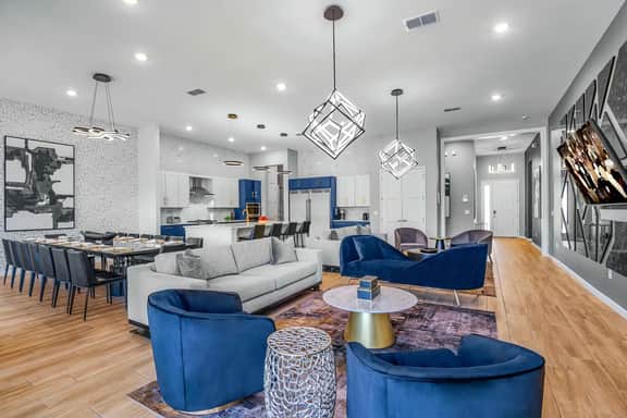 1732OB - 11 Bed - Contemporary Castle - ST046 - Image 4