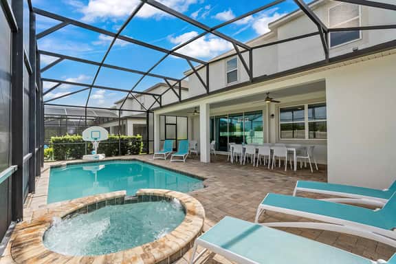 6064BO - 10 Bed - Picturesque Paradise - ST011V - Image 3