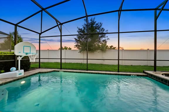 1608NP - 8 Bed - Underwater Utopia - SR018V - Image 4
