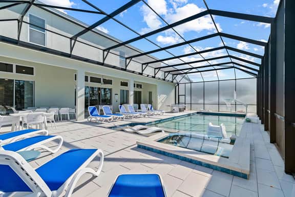 1759OB - 11 Bed - Celebrity Chateau - ST073 - Image 5