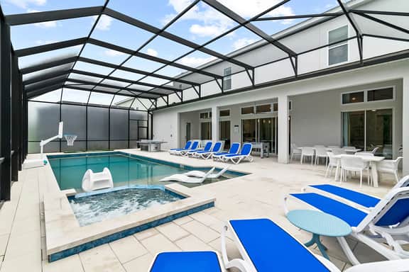 1762OB - 11 Bed - Aquatic Abode - ST059 - Image 5