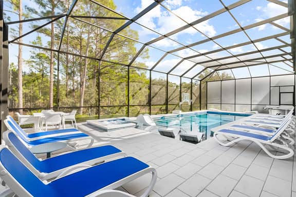 1770OB - 11 Bed - Royal Resort - ST061 - Image 5