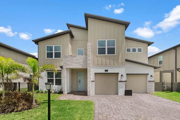 HI325SD: 6 bed, Pirate, Karaoke - Image 5