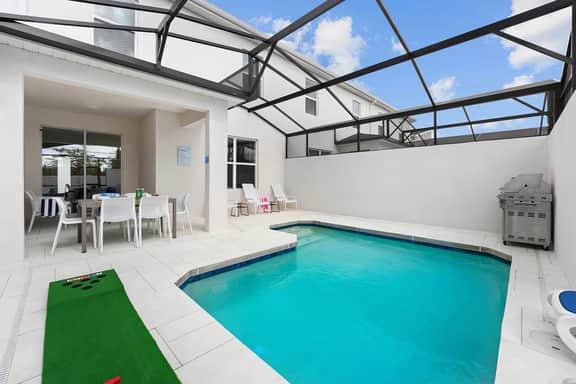 VOR4557TD: 4 Bed, Dragon's Den, Pool - Image 5