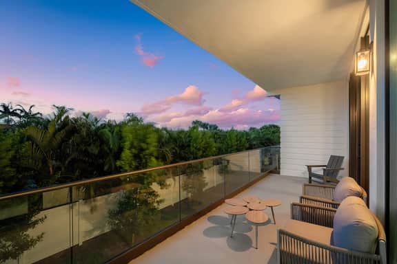 HI3031HL202: 3 bed, ocean breeze - Image 2