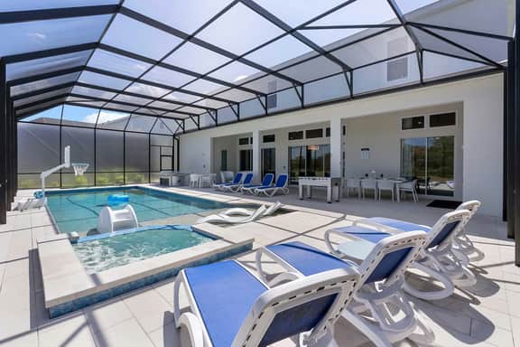 1684OB - 12 Bed - Splash Street - ST036 - Image 4
