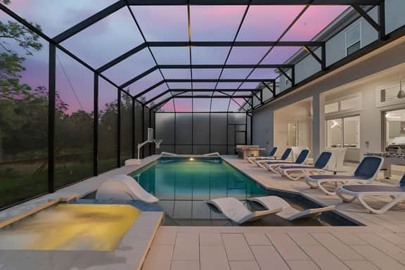 1770OB - 11 Bed - Royal Resort - ST061 - Image 2