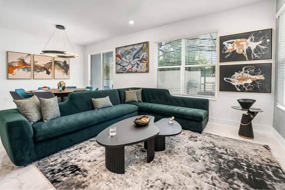 VOR5592AA: 5 Bed, Gamer's Paradise, Pool - Image 3