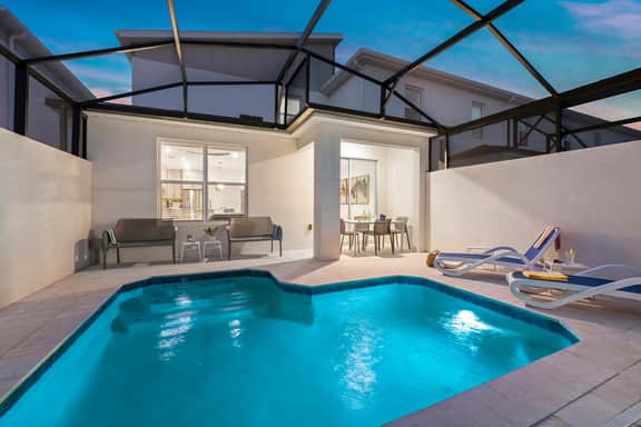 VOR5592AA: 5 Bed, Gamer's Paradise, Pool - Image 2