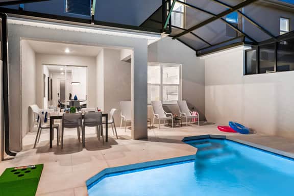 VOR4712HW: 4 Bed, Safari, Pool - Image 5