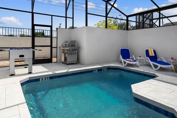 VOR4736HW: 5 Bed, Candy Land, Pool - Image 5