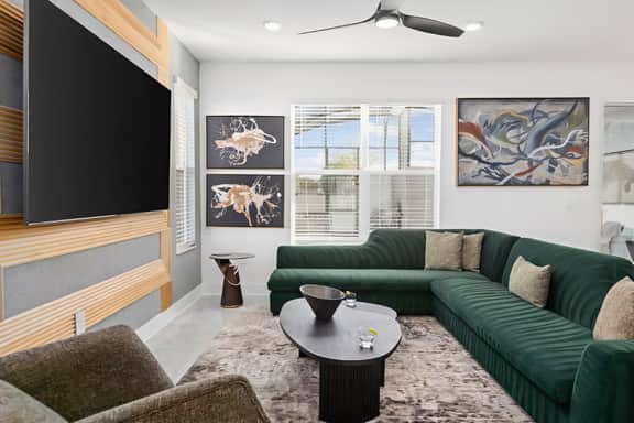 VOR5604AA: 5 Bed, Imagination Lab, Pool - Image 3